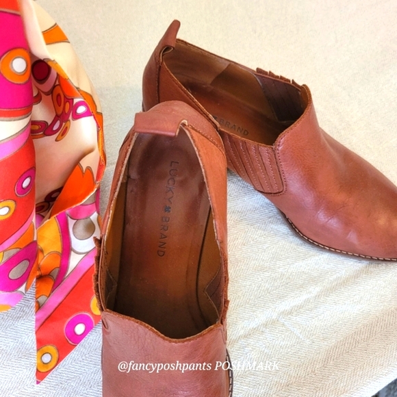 LUCKY BRAND leather bootie super soft quality leather slip on stacked heel shoe - Picture 6 of 17